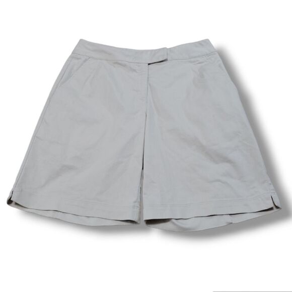 Nike Shorts Size 4 W28" x L9.5" Nike Golf Shorts Bermuda Shorts Golfing Shorts - Picture 1 of 5